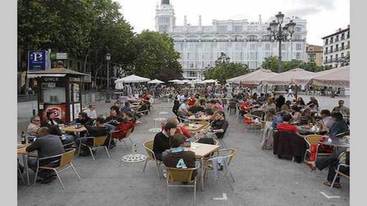 Apartamento Antonio Apartment Madrid Bagian luar foto